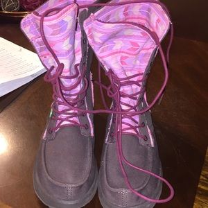 Sanuk boots canvas size 9 shoes